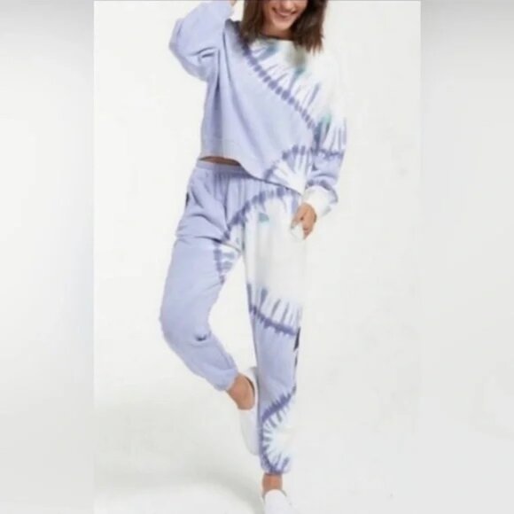 Wildfox NEW women's French Terry Relaxed Fit Tie-Dye Hoodie Peri Shibori Size L - Picture 3 of 10